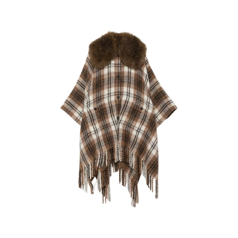 Check-pattern Cape
