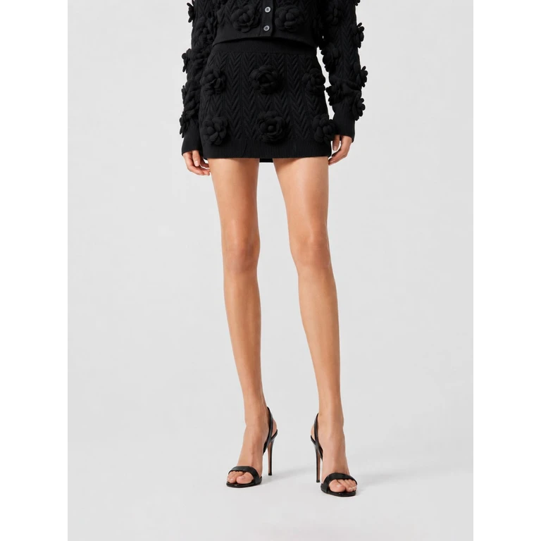 Pencil Mini Skirt in a Wool Blend with a Flower Appliqué (FAFCWKV0102PKN002N02)