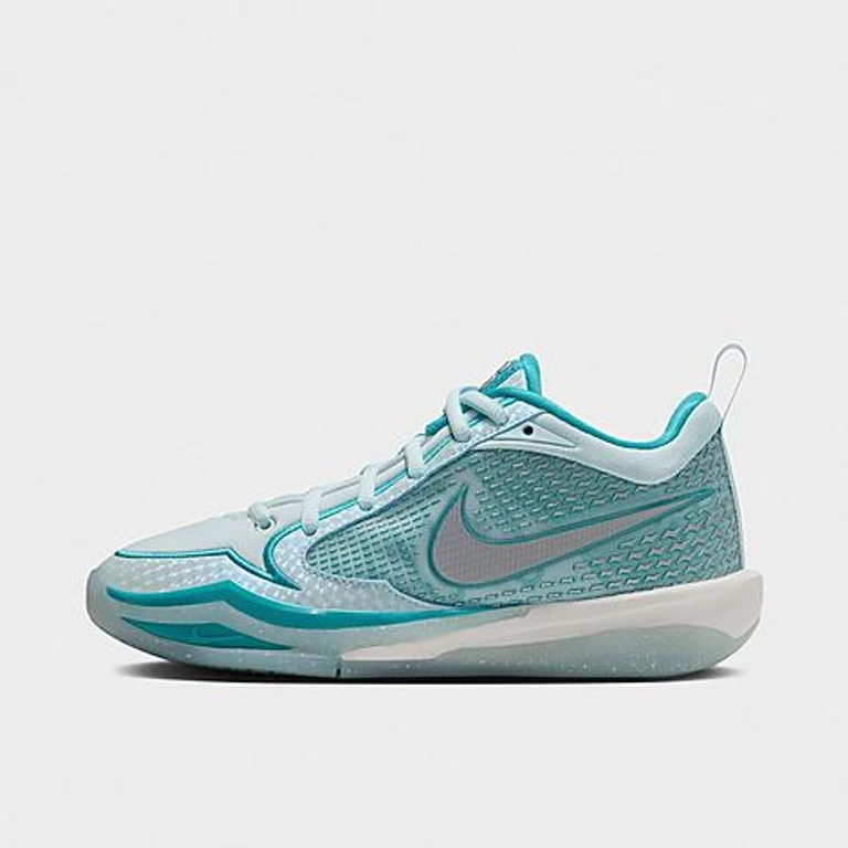 Big Kids Sabrina 4 SE Basketball Shoes in Glacier Blue/Metallic Silver/Sail Size: 3.5