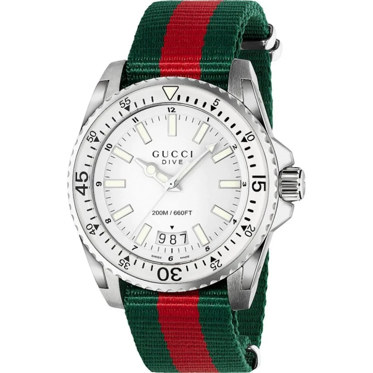 YA136207 Dive White Dial Men's Watch