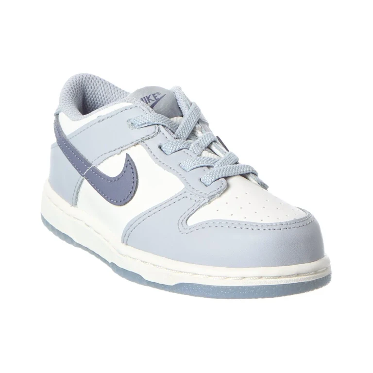 Dunk Low Leather Sneaker
