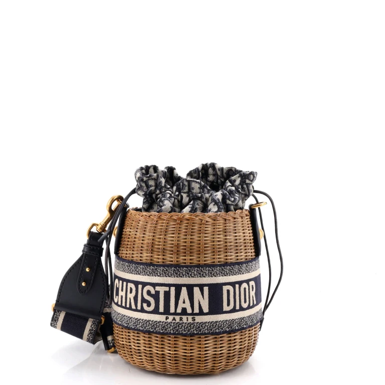Drawstring Bucket Bag Wicker with Oblique Canvas