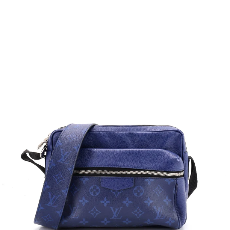 Outdoor Messenger Bag Monogram Taigarama