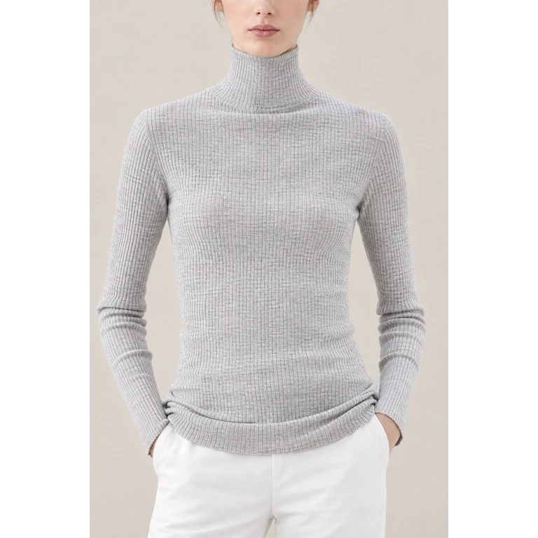 Women's Light Grey Wool Silk Ribbed Turtleneck Sweater