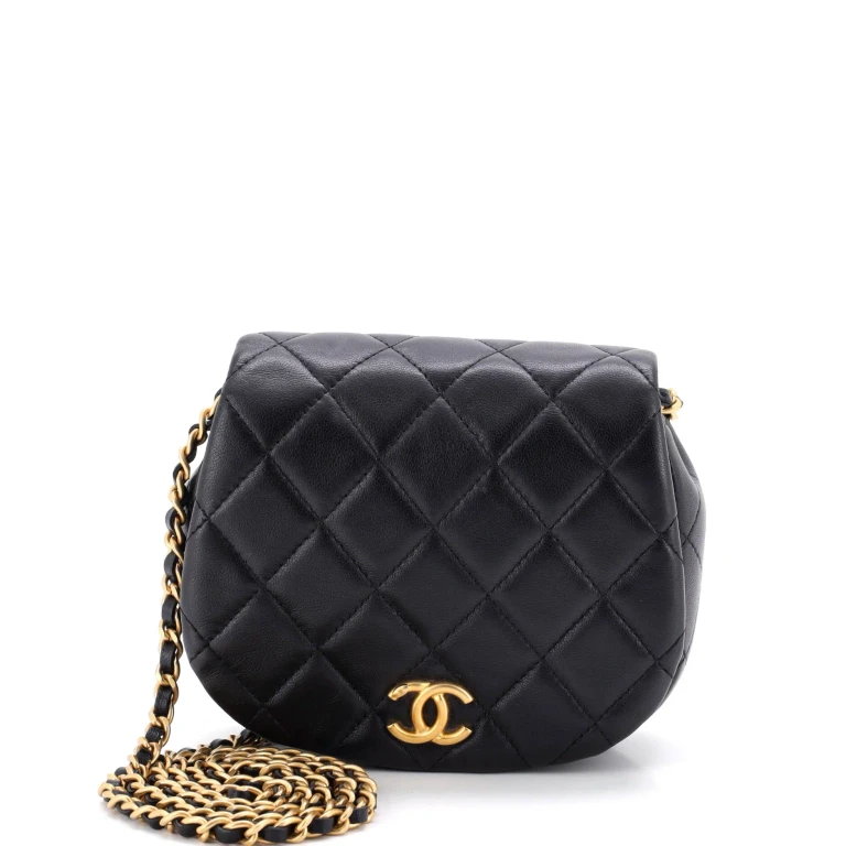 Coco Mail Clutch with Chain Quilted Calfskin Small