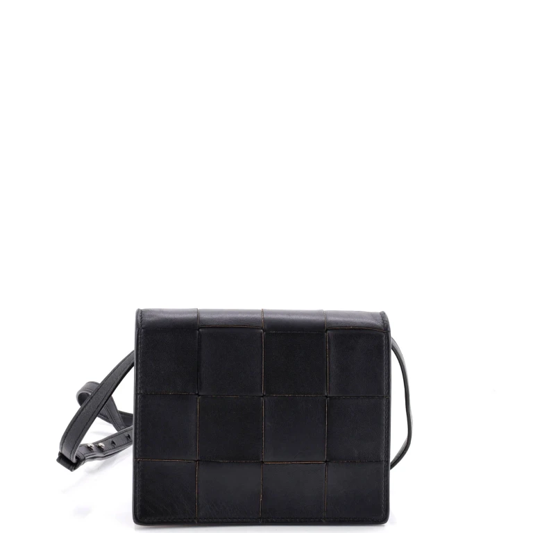Cassette Crossbody Bag Maxi Intrecciato Leather Mini