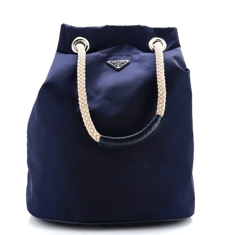 Mariner Bucket Bag Re-Nylon Medium