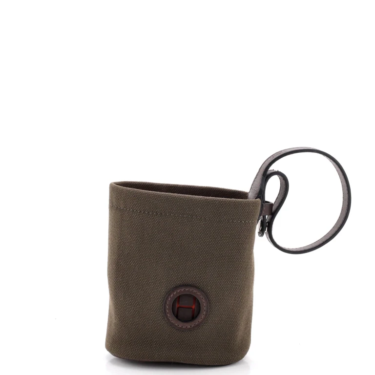 On-The-Go Dog Pouch Toile