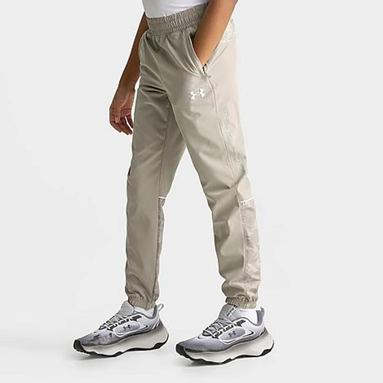 Big Kids Camo Grid Woven Jogger Pants in Stone Size: Small