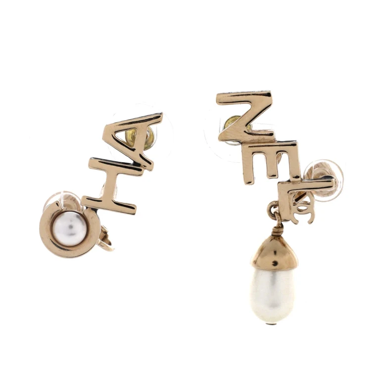 CHA-NEL CC Dangle Stud Earrings Metal with Faux Pearl