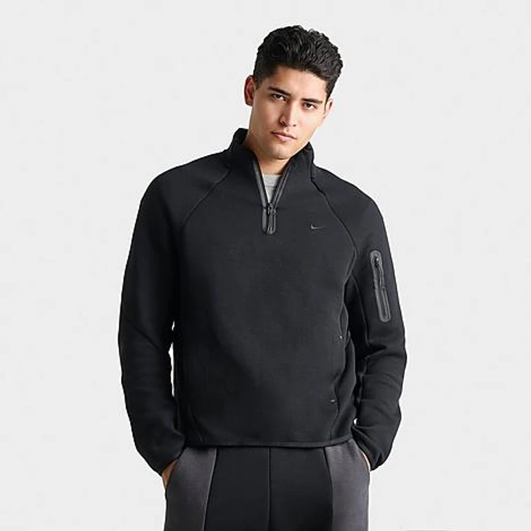 Men's Tech Fleece Quarter-Zip Top in Black Size: Small