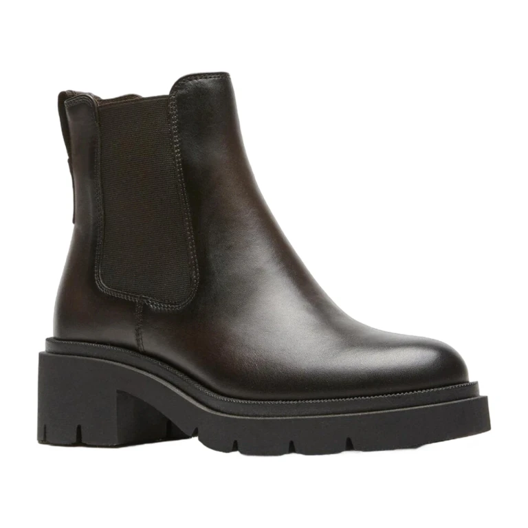 Window City Dry Waterproof Leather Bootie