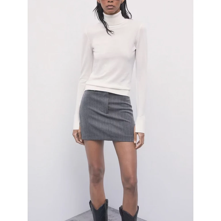 Round Neck Sweater