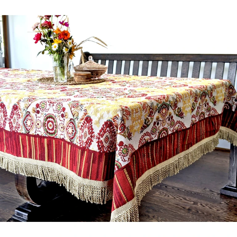 Tache Elegant Burgundy Ornate Paisley Woven Tapestry Tablecloth (18194)