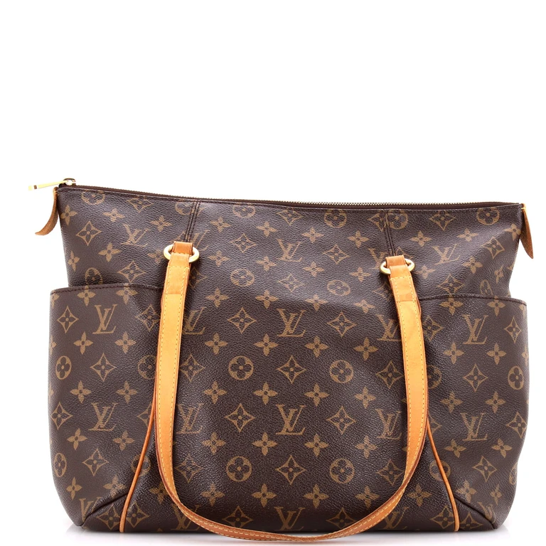 Totally Handbag Monogram Canvas MM