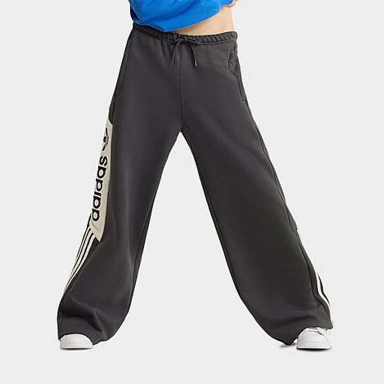 Women's BLOCKED NY WL PANT in utility black Size: XS