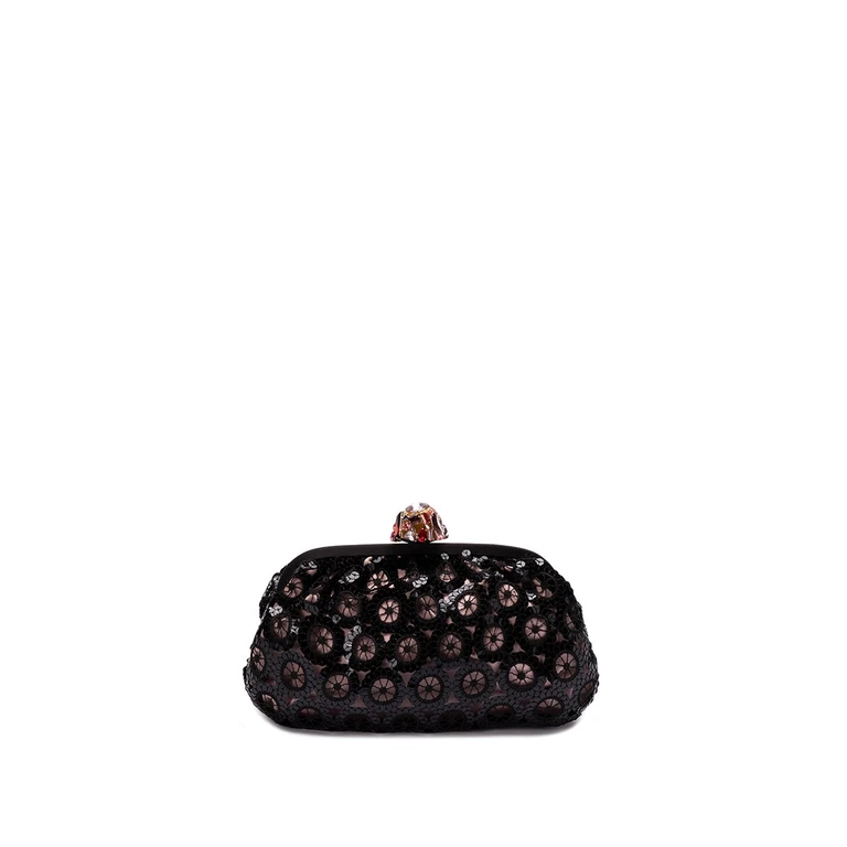 Clutch With Pailettes