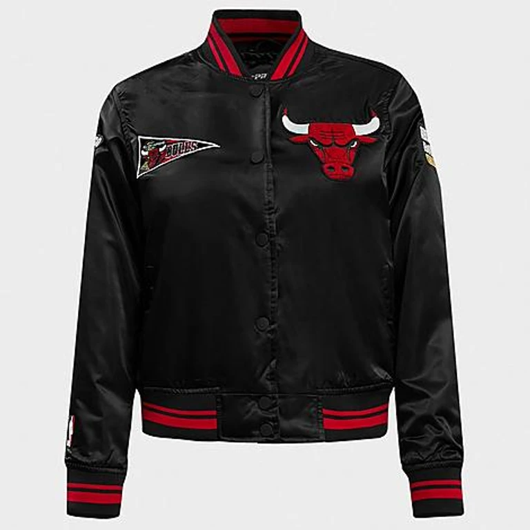 Pro Standard Women's Chicago Bulls NBA Retro Classic Satin Jacket in Black/Red Size: XS