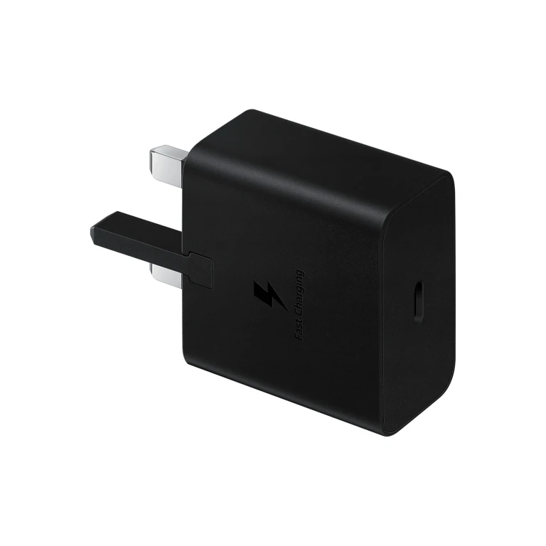 15W Adaptive Fast Charger (with C to C Cable) Smartphone Black USB Fast charging Indoor