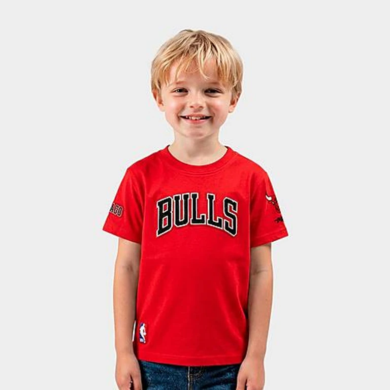 Pro Standard Kids Toddler Chicago Bulls NBA Classic T-Shirt in Red Size: 2T