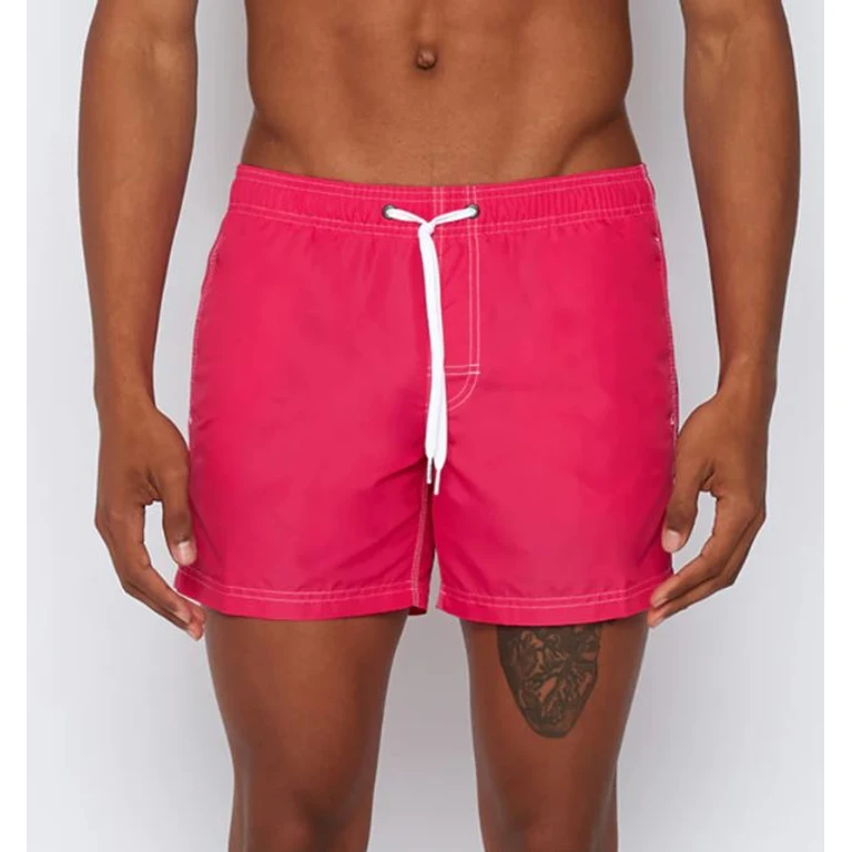 Sea clothing Red