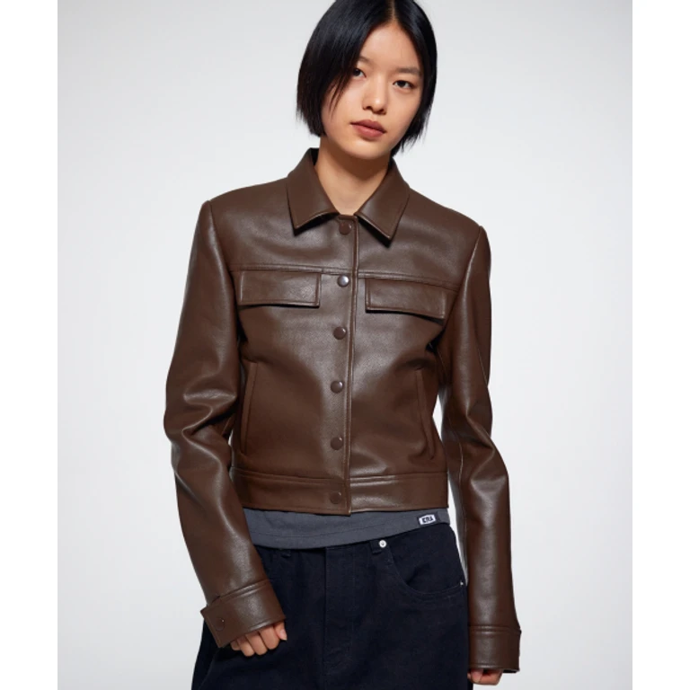 WOMEN CROPPED TRUCKER FAUX LEATHER JACKET - BROWN