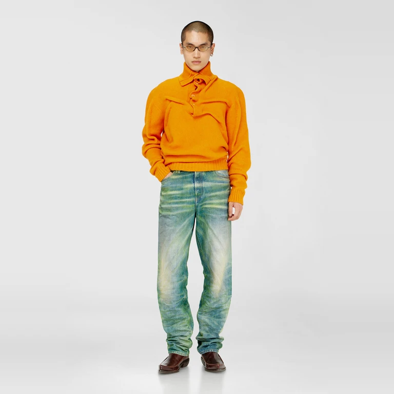 Button-neck jumper in wrinkled boiled knit - Knitwear - Man - Orange