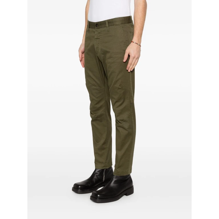 green trousers man chino