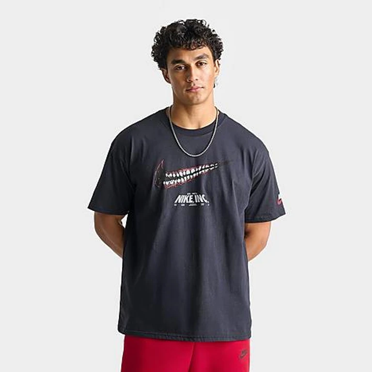 Men's Sportswear Fear In The Air Graphic T-Shirt in Black Size: Small