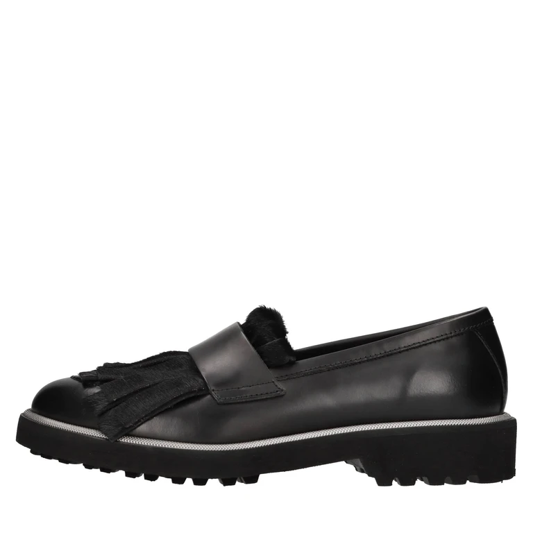 Flat shoes