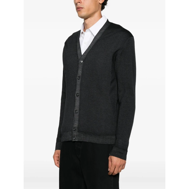 Men's knitwear