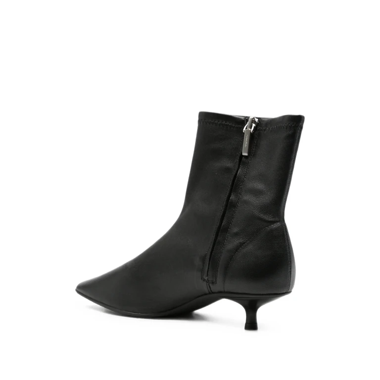 Women boots