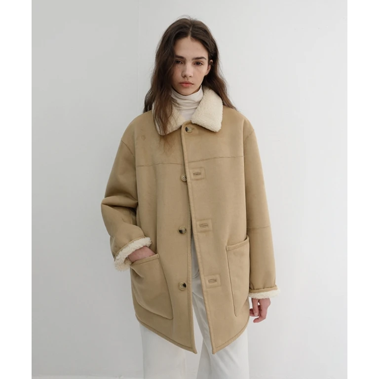 UNISEX REVERSIBLE SOFT SHEARLING HALF JACKET SOFT BEIGE