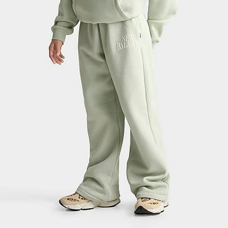 Pantalon de survêtement en molleton oversize New Balance Arch Logo
