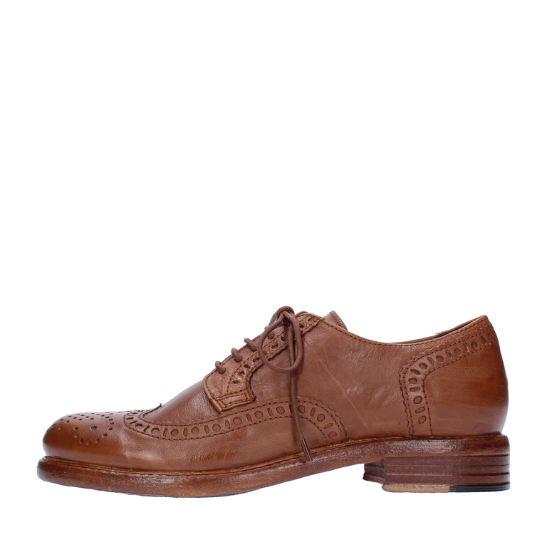 Flat shoes