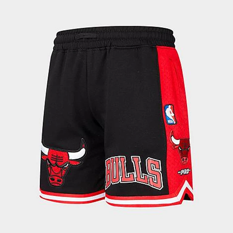 Pro Standard Big Kids Chicago Bulls NBA Classic Fleece 2.0 Shorts in Black/Red Size: Small
