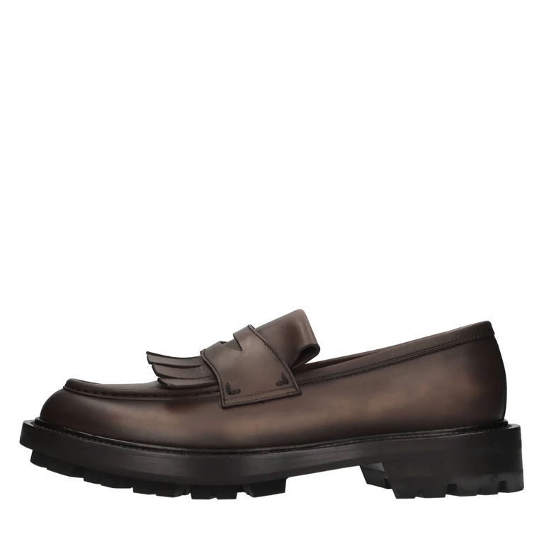Flat shoes