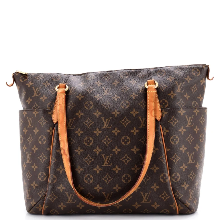 Totally Handbag Monogram Canvas GM
