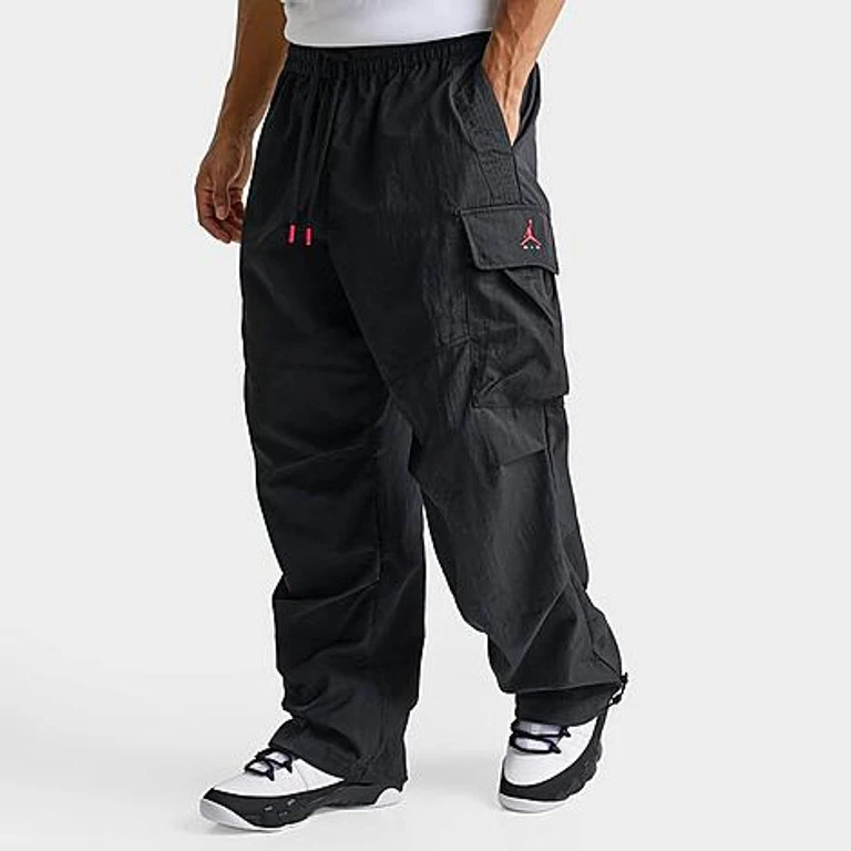 Men's Brooklyn Woven Cargo Pants in Black/University Red Size: Small