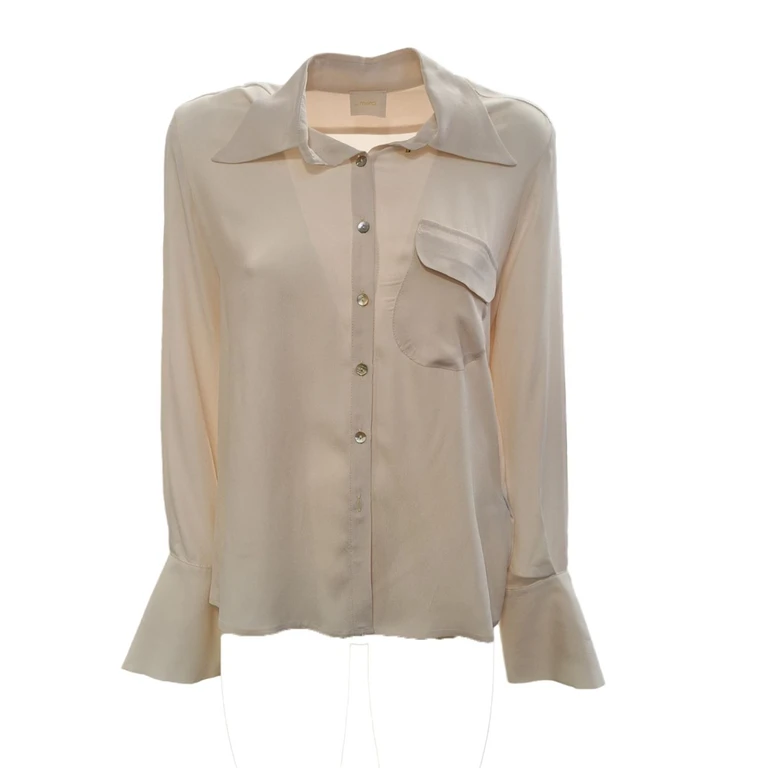 White shirt C381